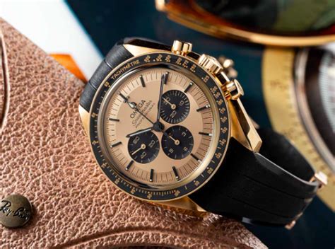 any replica watches